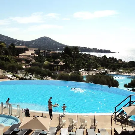 Apartment Le Hameau De Cap Esterel - Maeva - 2 Pieces 5 Personnes - Selection Climatise Mae-3081 *